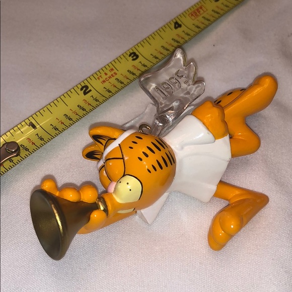 Hallmark Keepsake Ornaments - Picture 5 of 5